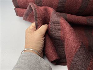 Uld look - rødbrun med striber